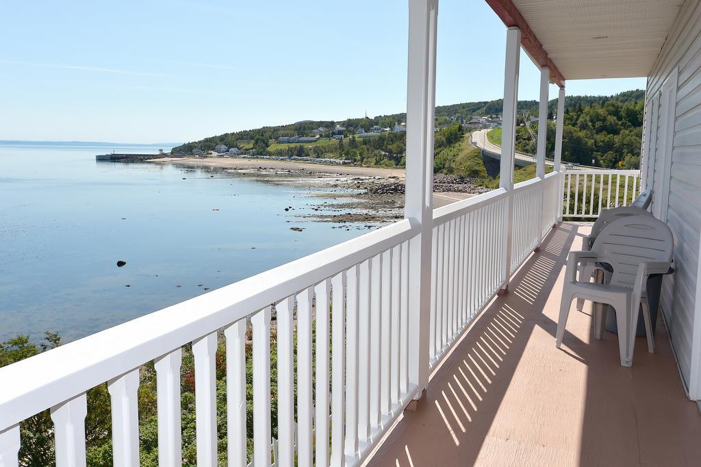 Saint-Siméon Motel Et Chalets Bo-Fleuve Evangeline מראה חיצוני תמונה