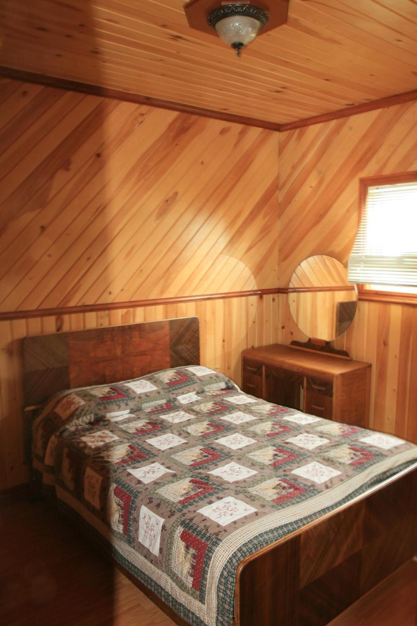 Saint-Siméon Motel Et Chalets Bo-Fleuve Evangeline חדר תמונה