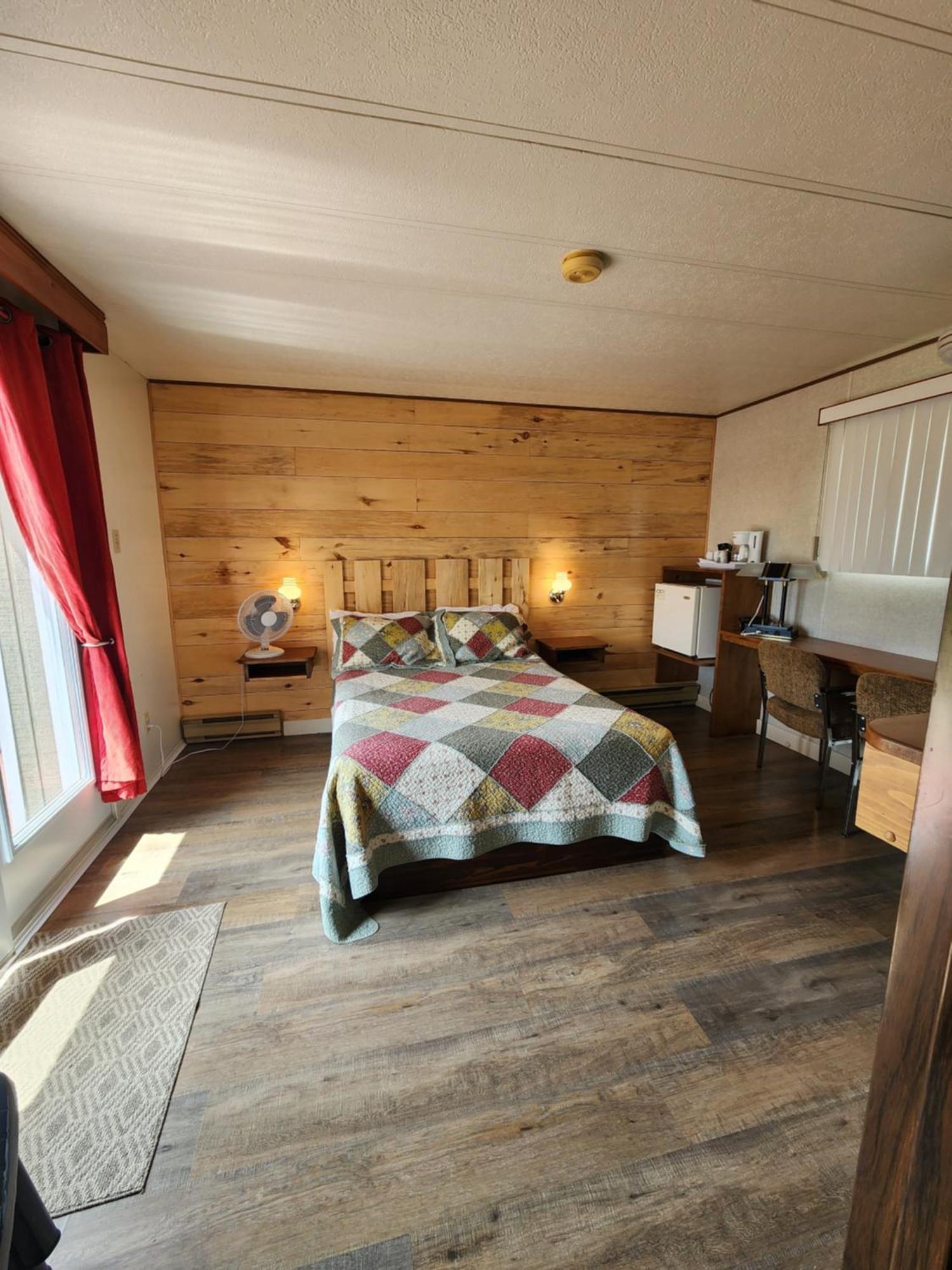 Saint-Siméon Motel Et Chalets Bo-Fleuve Evangeline מראה חיצוני תמונה