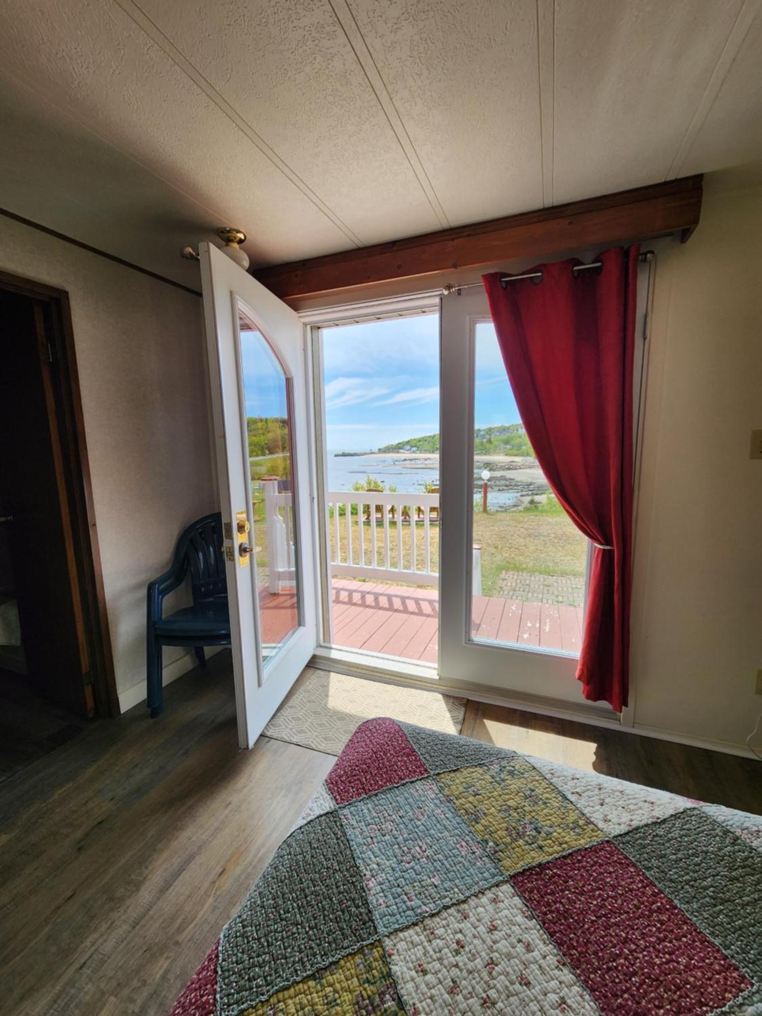 Saint-Siméon Motel Et Chalets Bo-Fleuve Evangeline מראה חיצוני תמונה